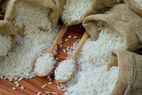 فروش ویژه برنج کامفیروز اعلا با طعم واقعی و پخت عالی