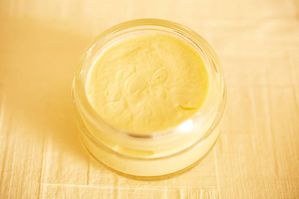 تصویر 2 از ژل رویال تبریز تازه برداشت شده فریز