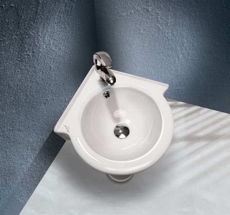 روشویی پایه دار با طراحی کم جا و شیک برای حمام های کوچک