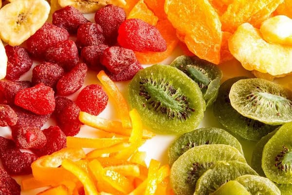 میوه خشک مخلوط سرشار از ویتامین مناسب میان وعده