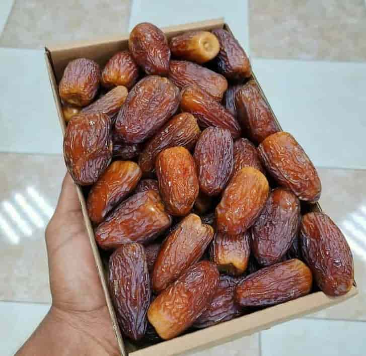 خرما شاهانی تازه و خوش‌ طعم