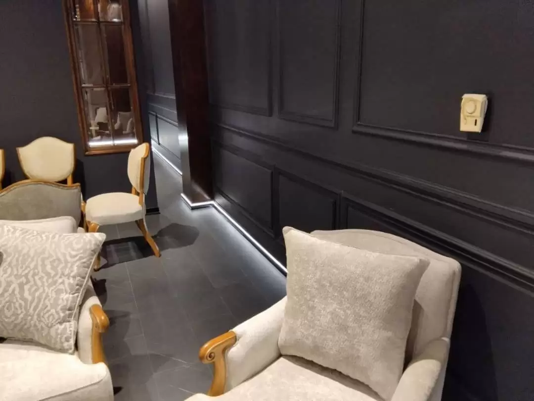 فروش قرنیز مقاوم