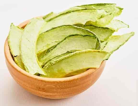 طالبی شیرین خشک با رنگ طبیعی و بدون مواد افزودنی