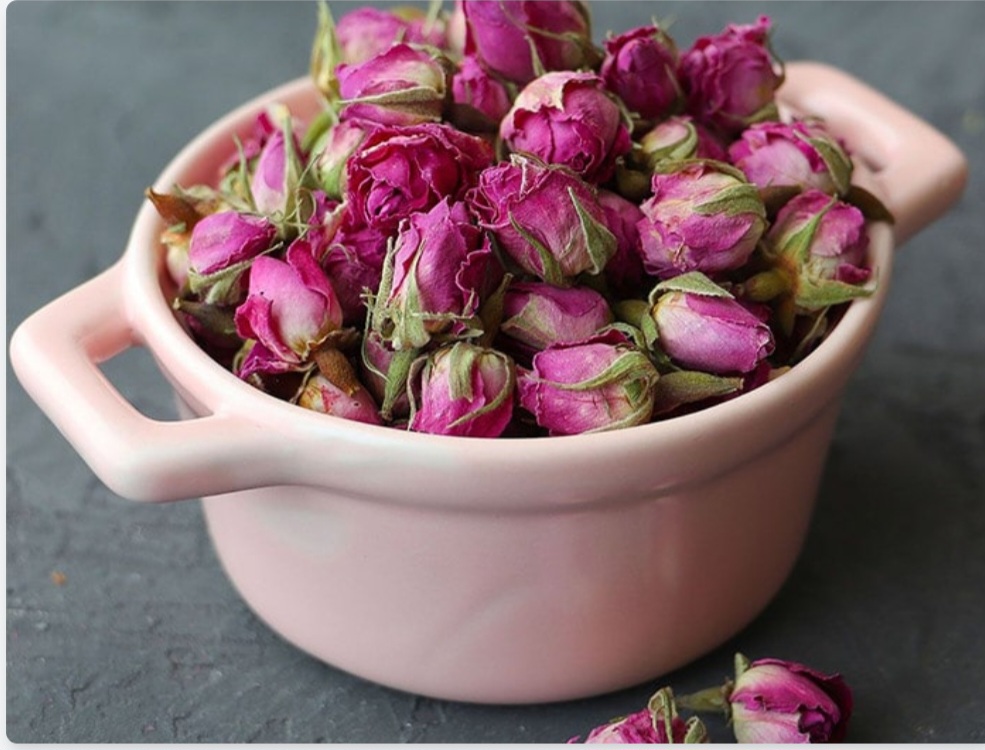 خرید و فروش غنچه گل محمدی خشک درجه یک