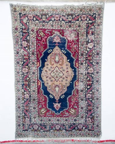 بهترین فرش دستباف کرمان قلم با نقشی زیبا و چشمگیر