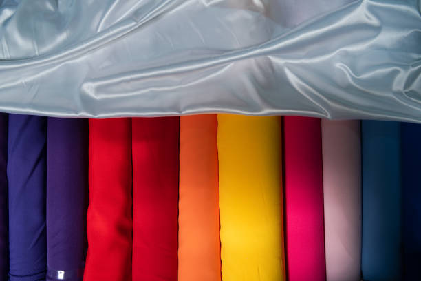 تصویر 5 از پارچه اطلسی ساده تک‌ رنگ ضد چروک و ماندگار