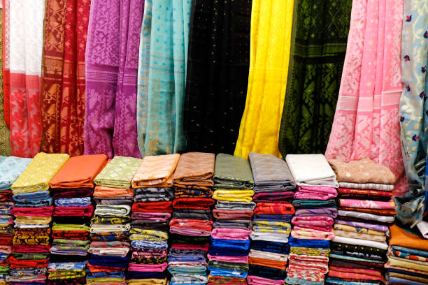 تصویر 5 از پارچه بنگال اصل با بافت محکم و ضدچروک