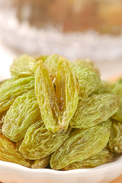 تصویر 2 از کشمش سبز ارگانیک و ایرانی خوش‌ طعم