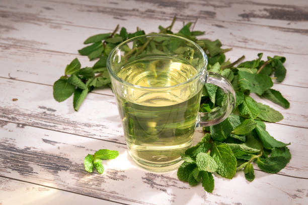 عرق نعنا ارگانیک طبع خنک  خواص درمانی