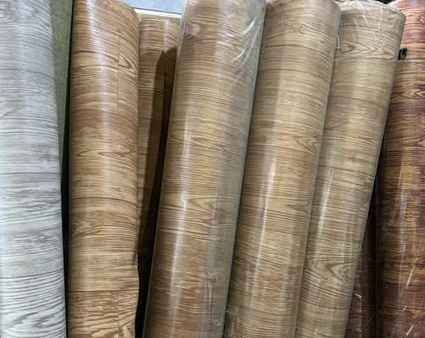 تصویر 3 از کف پوش پی وی سی رولی با کیفیت عالی و نصب سریع و آسان