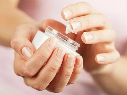 کرم پوست پرتقال صاف‌ کننده و کاهش‌ دهنده منافذ