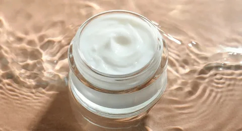 کرم سفت کننده پوست صورت کاهش افتادگی و چین و چروک