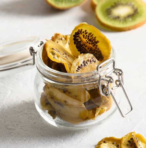 تصویر 3 از کیوی خشک خوش‌ طعم و مغذی + کیفیت استثنائی و قیمت عالی