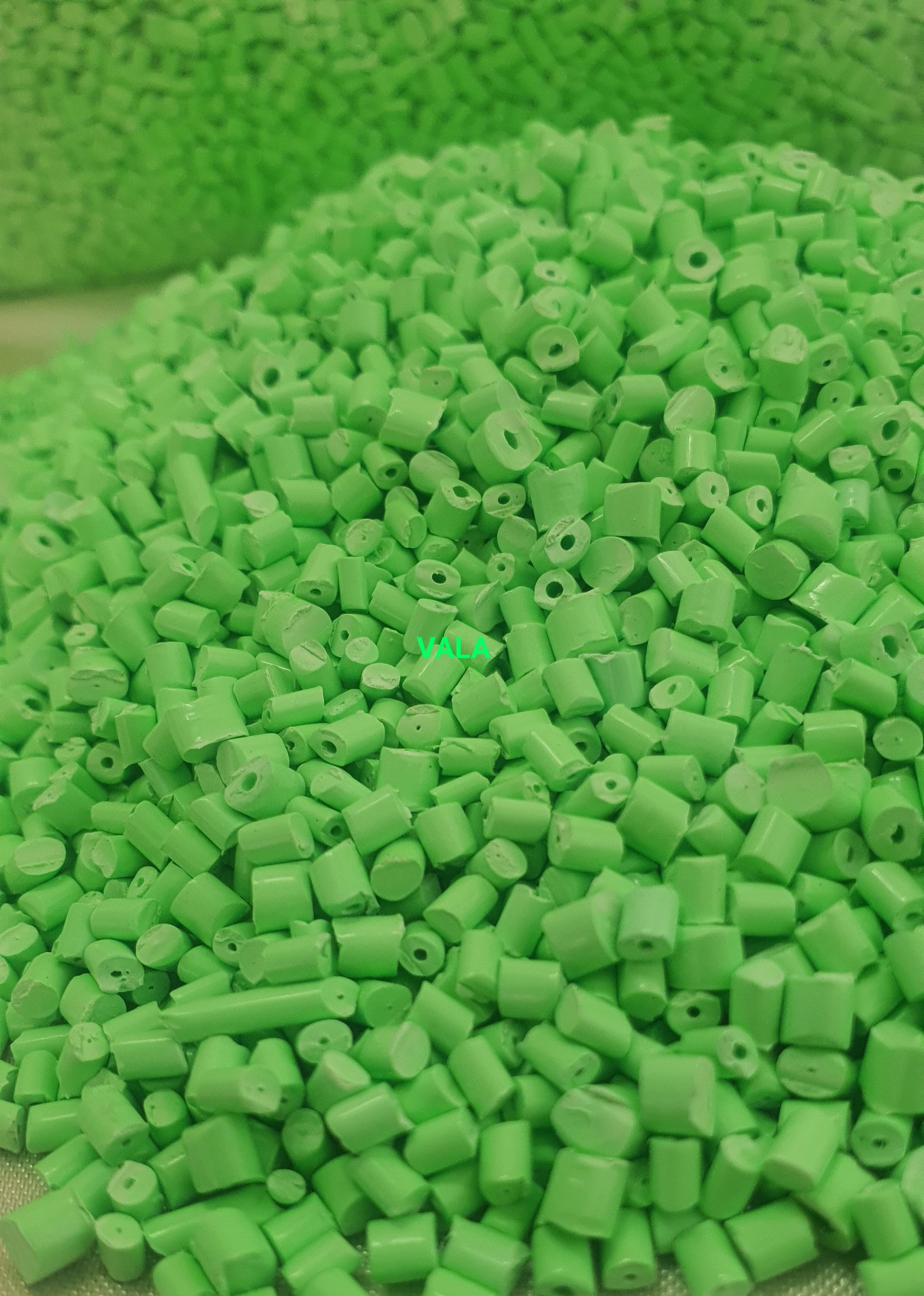 قیمت و خرید مستربچ سبز پاستیلی