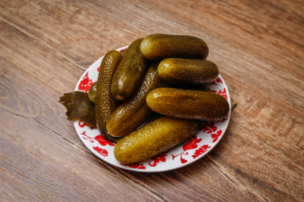 خیارشور تخمیری بدون نگهدارنده شیمیایی