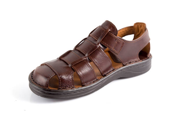 تصویر 2 از صندل مردانه چرم طبیعی سبک و مناسب سفر