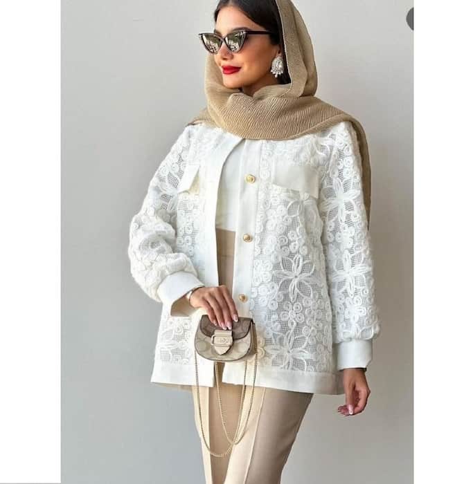 کت و شلوار کلاسیک زنانه با طراحی خاص و کیفیت درجه یک