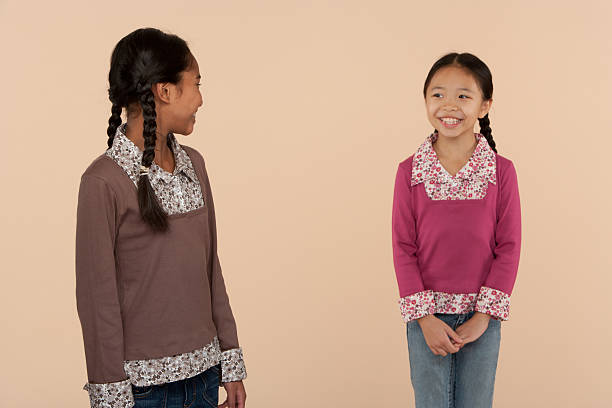 پیراهن بچگانه آستین بلند مدل کلاسیک ویژه فصل سرد