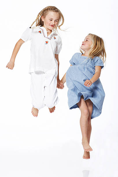 تصویر 2 از پیراهن بچگانه نخی پارچه سبک انتخاب خنک روز های تابستان