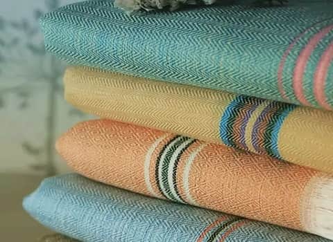 تصویر 4 از حوله سنتی بیرجند با کیفیت در طرح های محلی