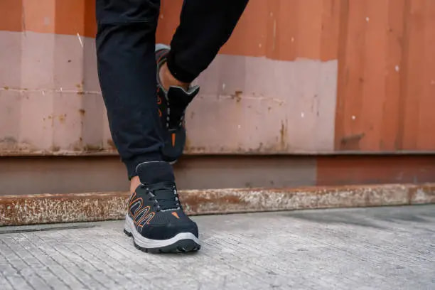 تصویر 2 از کفش ایمنی حفاری بهشتیان مخصوص کارگران معدن