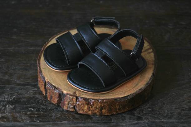 تصویر 5 از صندل مردانه اداری چرم طبیعی کفی طبی