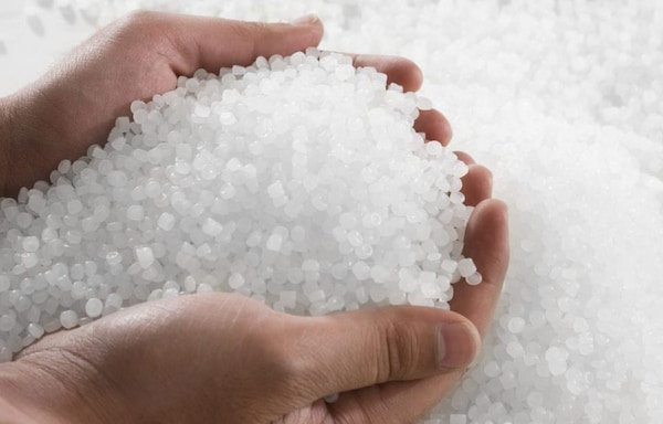 کمپاند پلی‌ اتیلن سبک با کیفیت بالا برای صنایع پلاستیک‌سازی