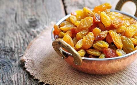 تصویر 3 از کشمش تیزابی ملایر طعمی خوشمزه + صادراتی