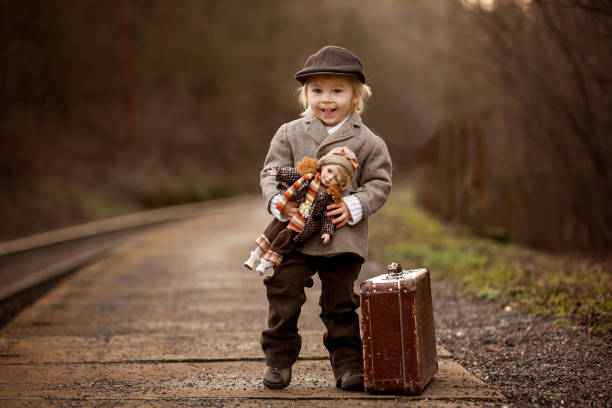 تصویر 2 از عروسک کودک پسر در مدل‌ های خلاق و رنگا رنگ