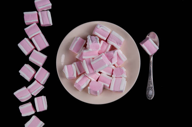 بستنی خشک جرقه ای طعم چند میوه