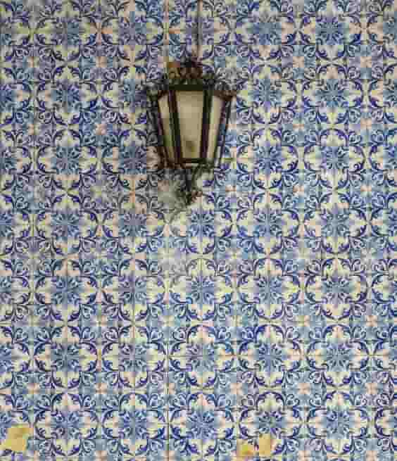 تصویر 1 از کاشی دیواری سه‌ بعدی با طراحی مدرن و جلوه لوکس