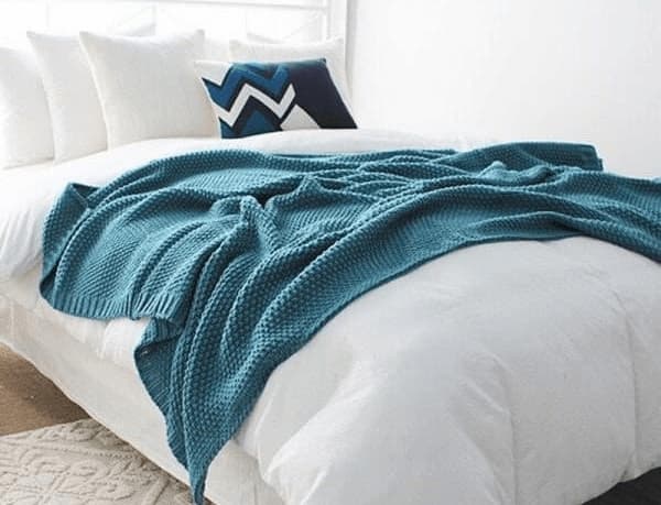 شال تخت بزرگ با بافت نرم و گرم مناسب فصول سرد