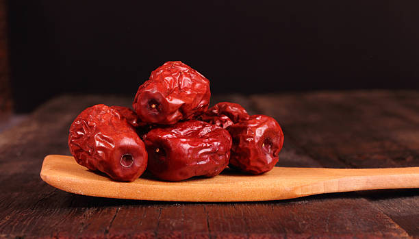 تصویر 4 از عناب تازه برداشت روز با طراوت طبیعی و بافت نرم