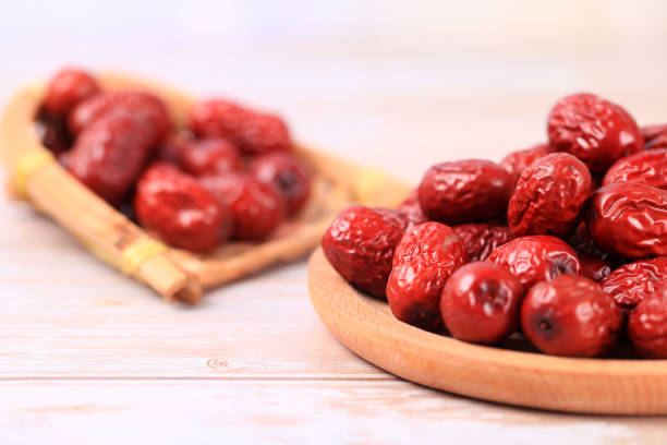 عناب یاقوتی رنگ درخشان طعم ماندگار و انرژی‌ زا