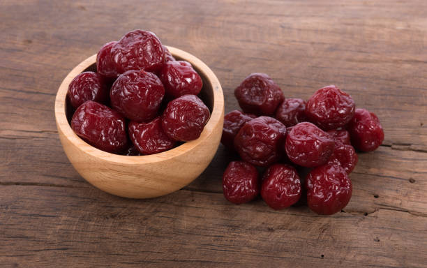 تصویر 3 از عناب یاقوتی رنگ درخشان طعم ماندگار و انرژی‌ زا