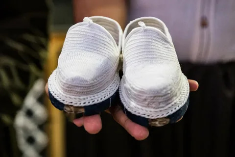 تصویر 4 از کفش گیوه مردانه قدیمی دست‌ دوز اصیل