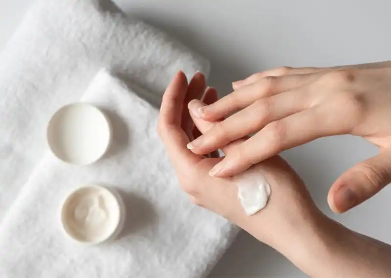 تصویر 3 از پخش عمده کرم دست و صورت جی