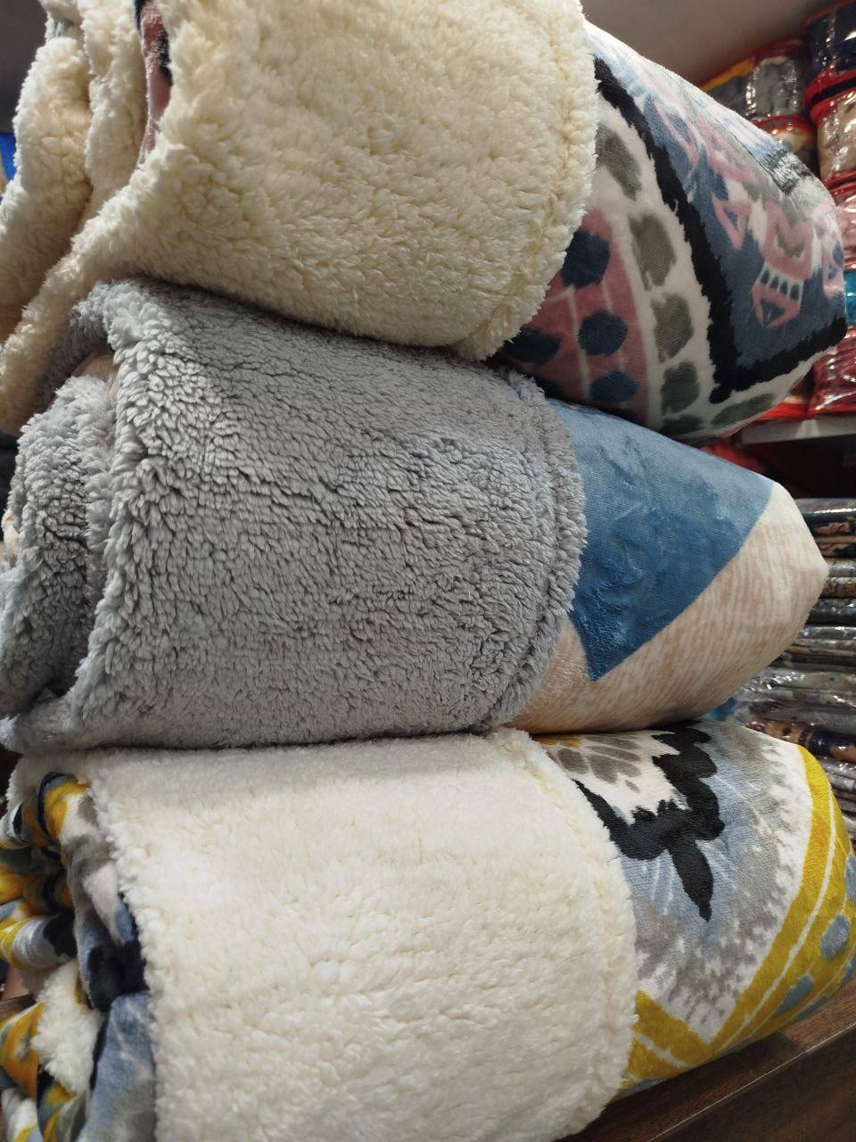 تصویر 2 از خرید مستقیم از کارخانه و عمده و به صرفه پتو پشت گوسفندی شاندشیپ تک نفره