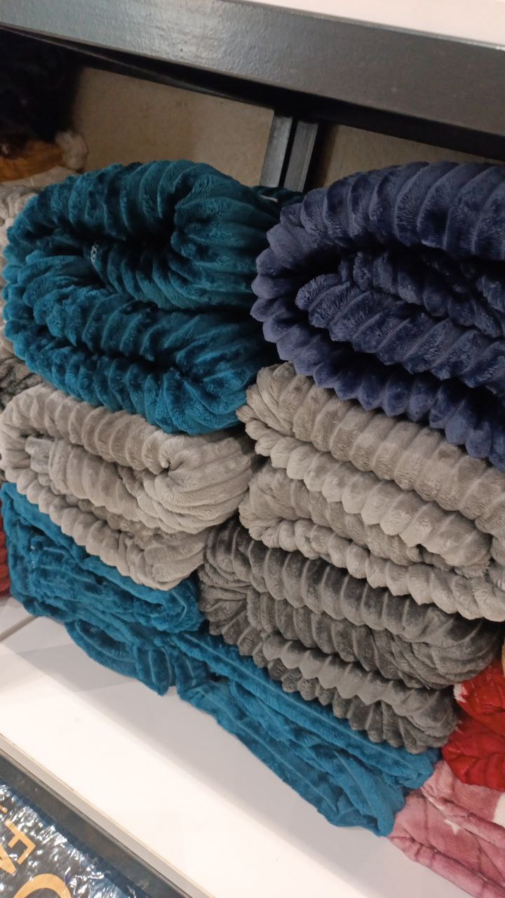 تصویر 1 از خرید به صرفه و عمده پتو کرکره ای یک نفره