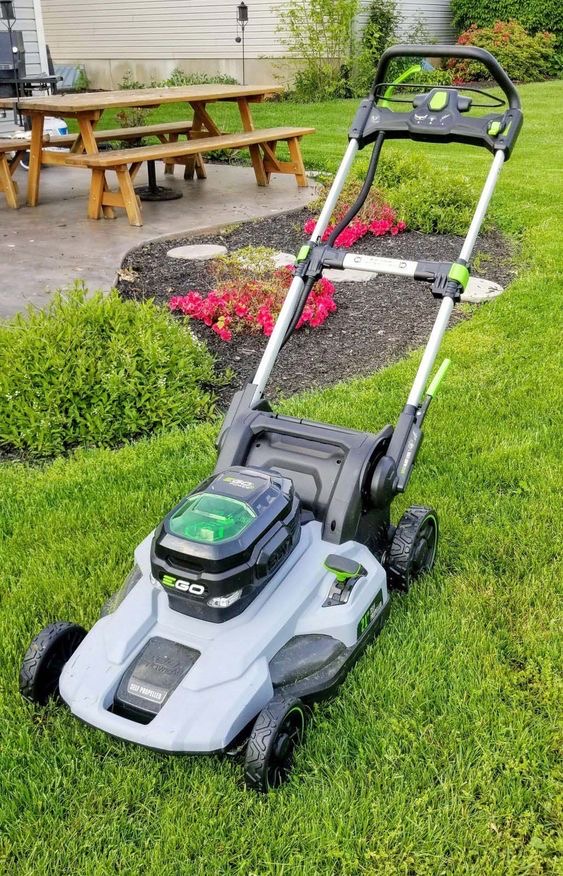 تصویر 2 از چمن زن برقی با موتور پر قدرت و صدای کم