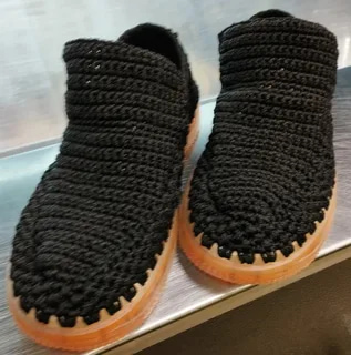 تصویر 2 از گیوه مردانه سیاه شیک مقاوم