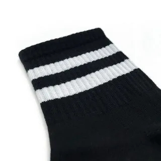 تصویر 3 از جوراب ورزشی بچه گانه رنگی جذاب