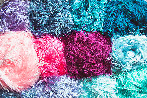 تصویر 3 از نخ یوموش گلستان با بافت نرم و یکنواخت