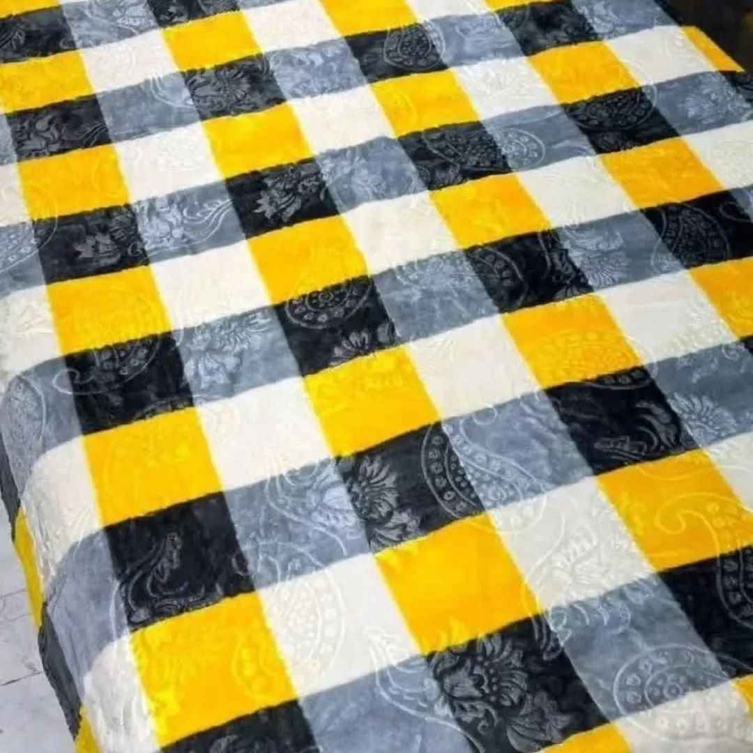 قیمت کف بازار و با کیفیت و عمده  پتو مسافرتی ماندانا تک‌ نفره