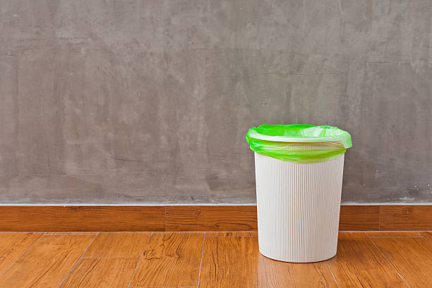 سطل زباله پلاستیکی ارزان با کیفیت مناسب