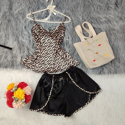 ست تاپ و شلوارک لاکچری ساتن الیکس ابریشم