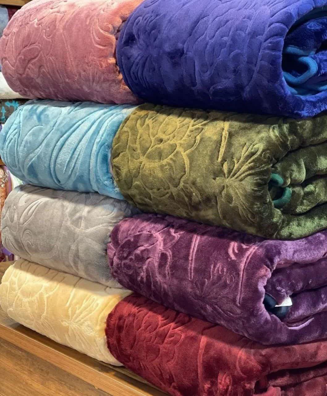 تصویر 4 از نمایندگی پخش عمده پتو نرمین طلایی