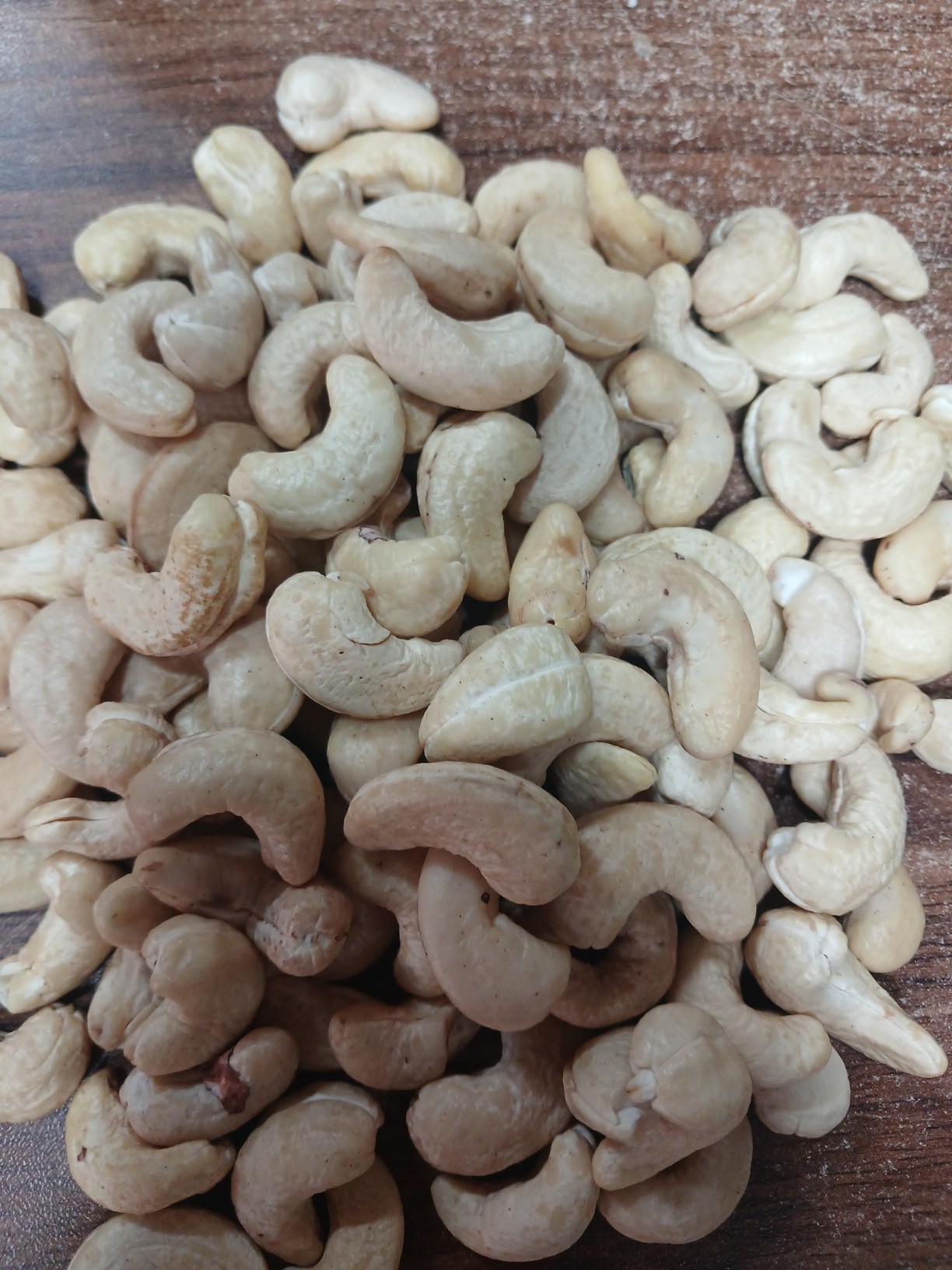 مغز بادام هندی سفید + فروش عمده