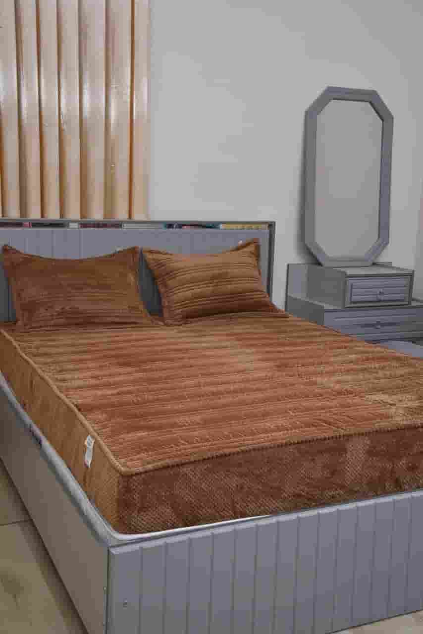 تولید و فروش و پخش ست کاور تخت مخمل پتویی