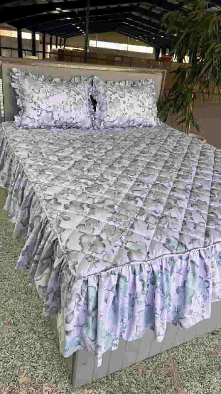 تصویر 2 از تولید و فروش عمده نیم ست رو تختی پنبه دوزی چین دار